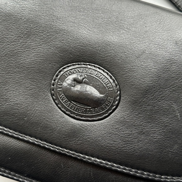 Vintage Dooney & Bourke Black and Brown Leather Crossbody Bag - Picture 2 of 15